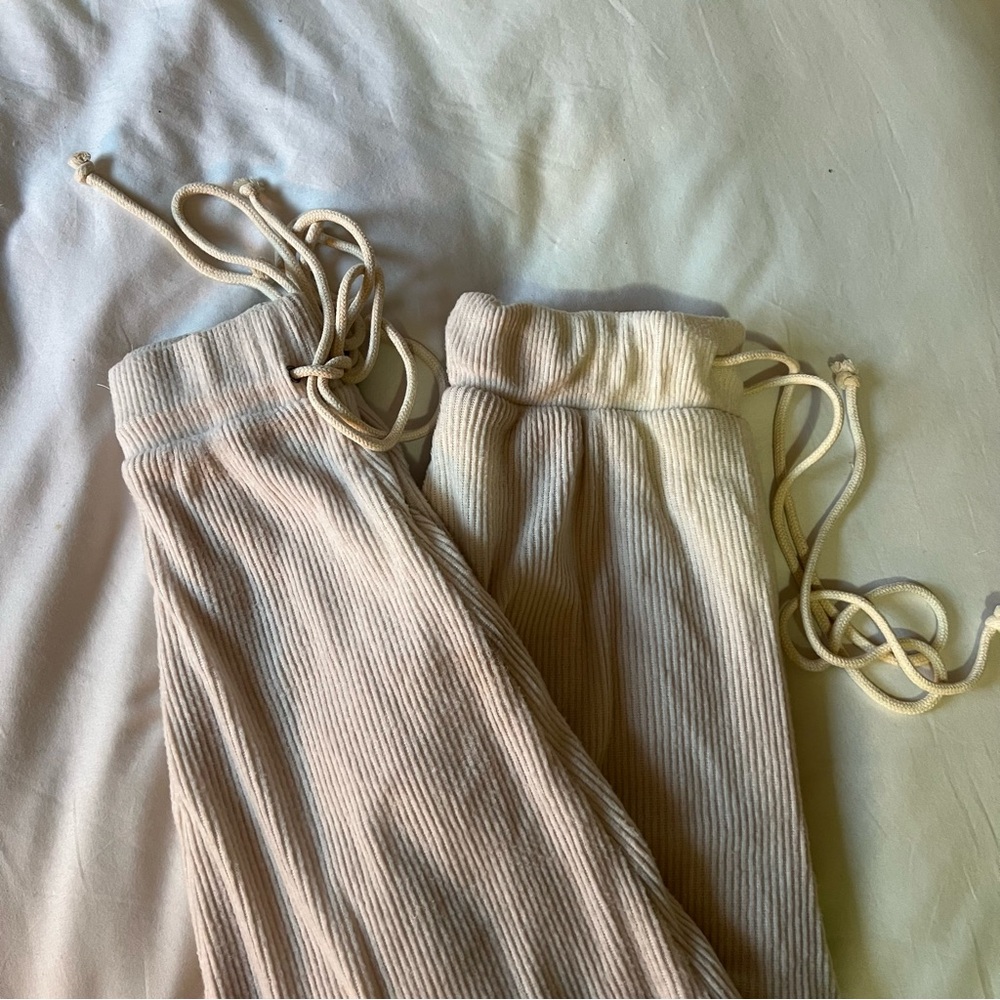 Laina Rauma Dance Class Joggers in Bone White size extra small